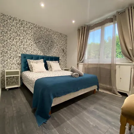 Miramar Near Disneyland Paris