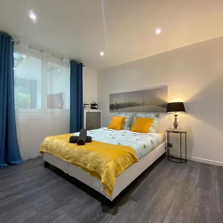 Miramar Near Disneyland Paris *